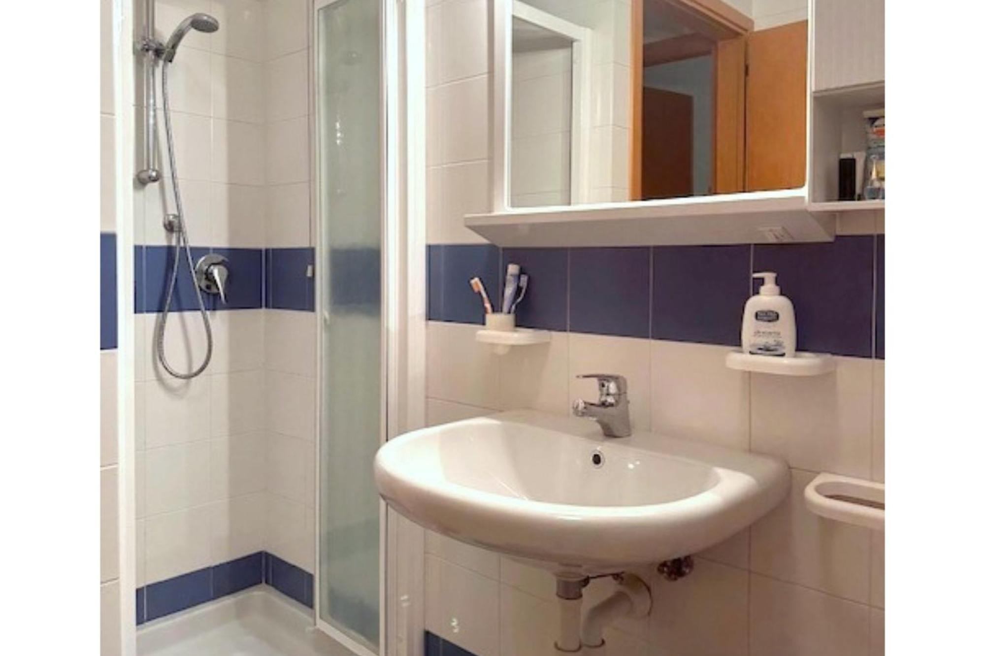 ビビオーネResidenza Delle Termeアパートメント エクステリア 写真